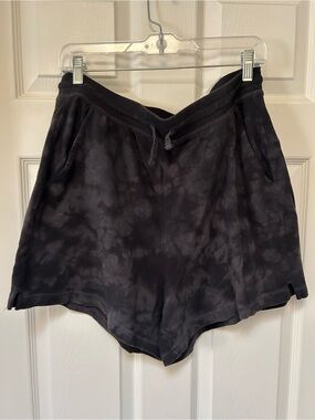 Old Navy Black Tie-Dye Athletic Lounge Shorts